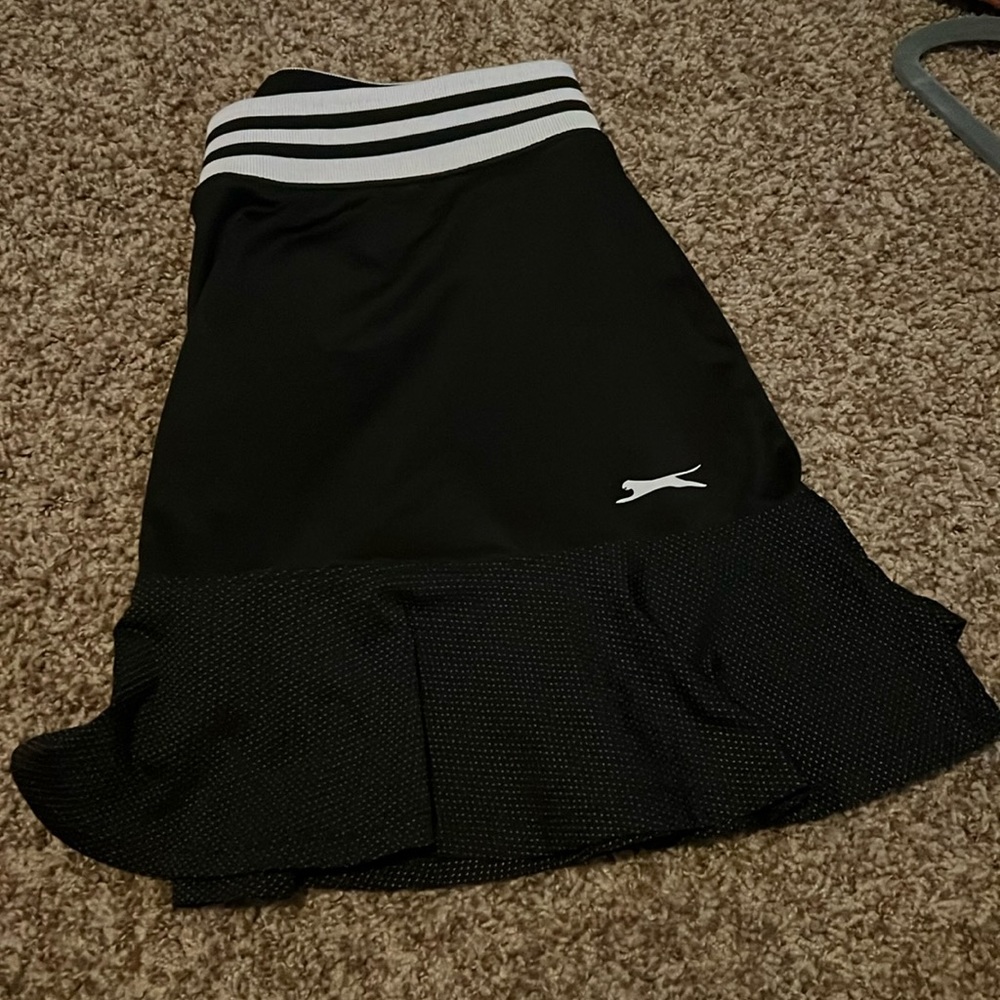 Slazenger woman’s golf/ tennis skirt